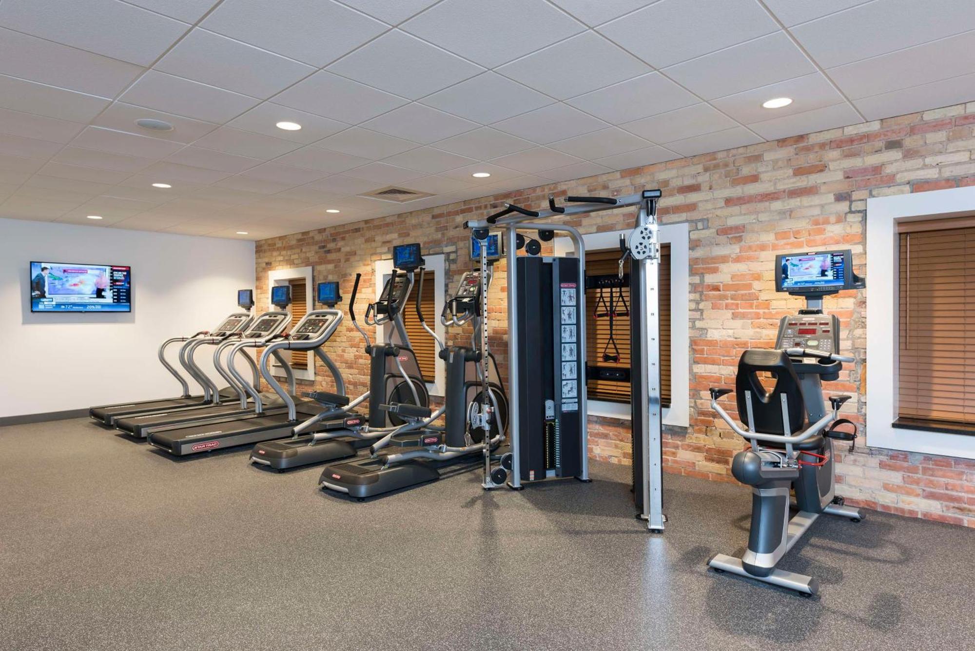 Homewood Suites By Hilton Grand Rapids Downtown מראה חיצוני תמונה