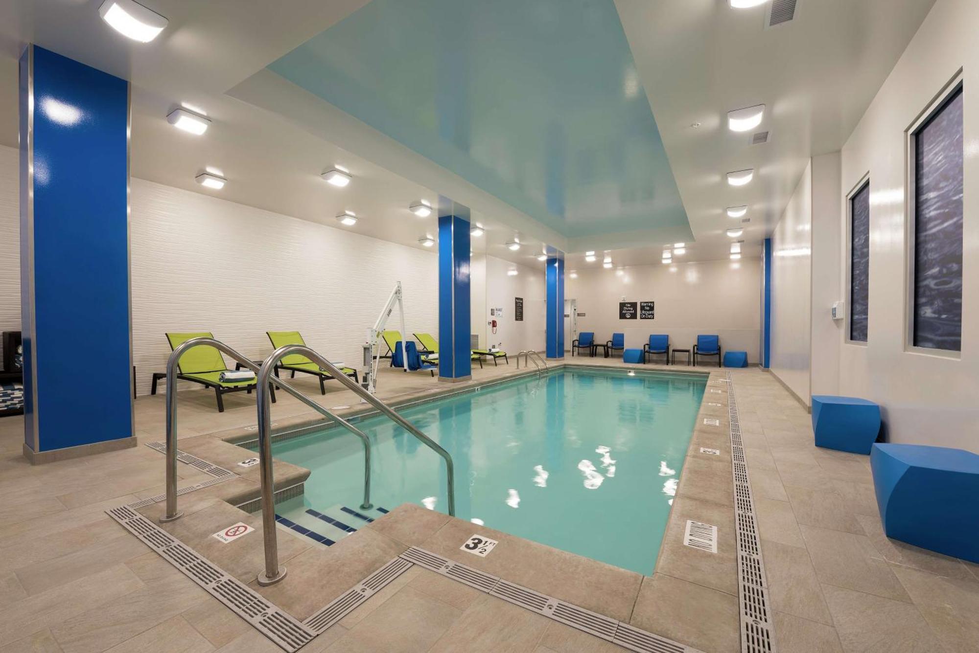Homewood Suites By Hilton Grand Rapids Downtown מראה חיצוני תמונה
